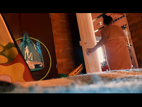 ❤️ Менин акем душка кирип ээрчийт, мен душка түшсөм, ал мени эркелетет. Порно боюнча порно ky.porn-impact.ru ️❤